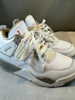 Nike Air Jordan 4 Retro White Oreo Sneakers Youth Size 12C BQ7669-100 EUC 2020